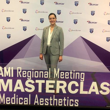 La Dra Lina profesora invitada y conferencista en congresos de cirugía plástica a nivel mundial